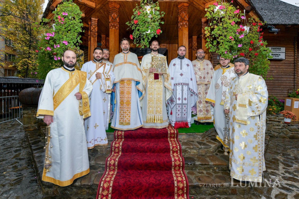 Cuviosul Antonie de la Iezerul Vâlcii sărbătorit în Capitală 235049