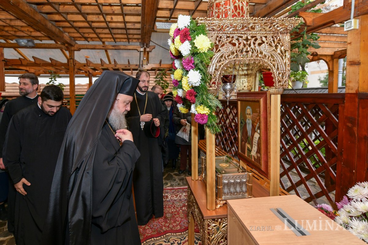 Cuviosul Antonie de la Iezerul Vâlcii sărbătorit în Capitală 235051