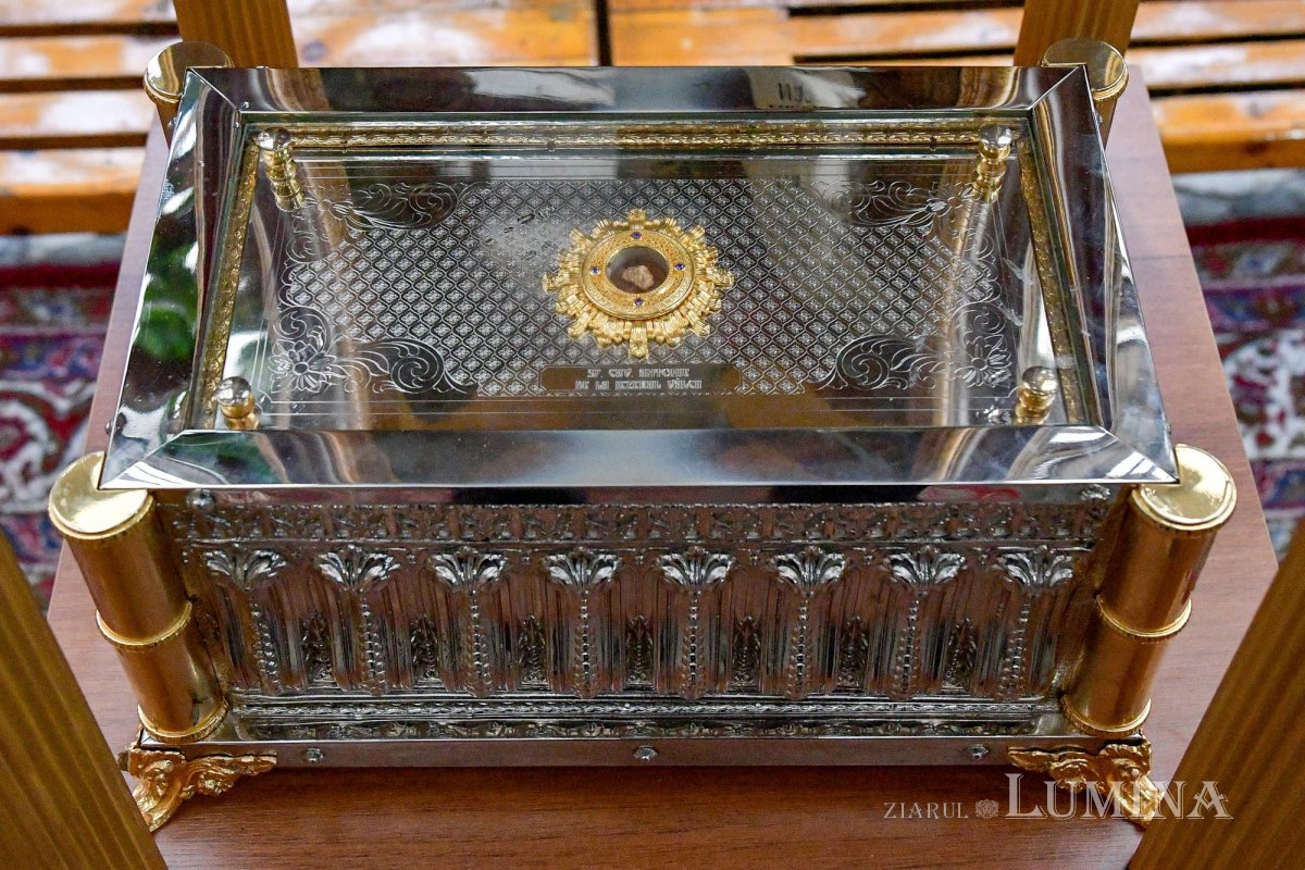 Cuviosul Antonie de la Iezerul Vâlcii sărbătorit în Capitală 235057