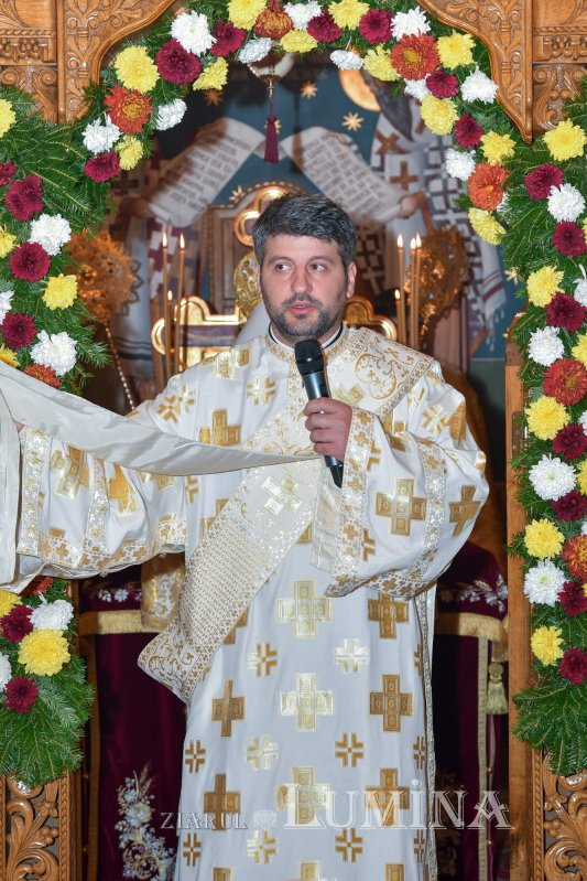 Cuviosul Antonie de la Iezerul Vâlcii sărbătorit în Capitală 235059