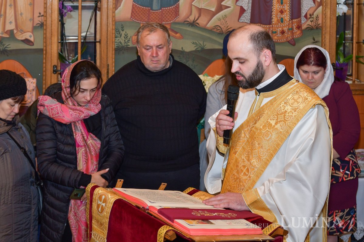 Cuviosul Antonie de la Iezerul Vâlcii sărbătorit în Capitală 235071