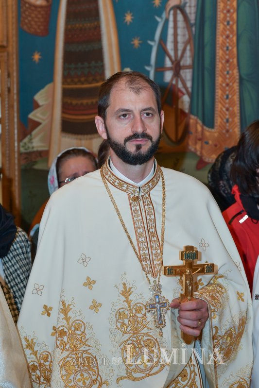 Cuviosul Antonie de la Iezerul Vâlcii sărbătorit în Capitală 235079