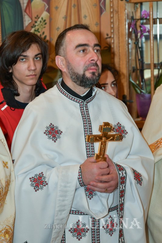 Cuviosul Antonie de la Iezerul Vâlcii sărbătorit în Capitală 235080