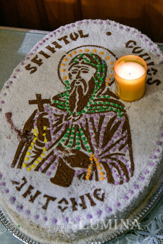 Cuviosul Antonie de la Iezerul Vâlcii sărbătorit în Capitală 235087