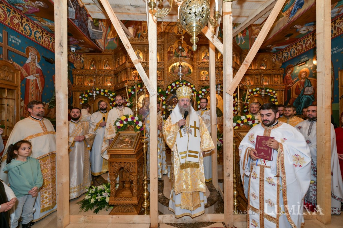 Cuviosul Antonie de la Iezerul Vâlcii sărbătorit în Capitală 235090