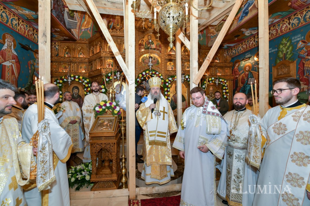 Cuviosul Antonie de la Iezerul Vâlcii sărbătorit în Capitală 235093