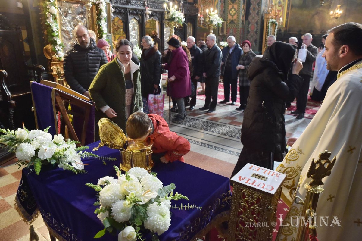 Odor duhovnicesc în Parohia „Sfântul Nicolae”-Vlădica din Bucureşti 235329