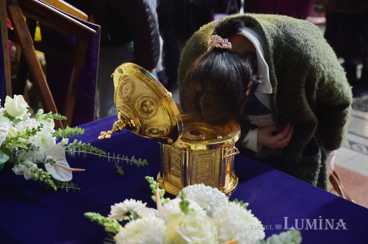 Odor duhovnicesc în Parohia „Sfântul Nicolae”-Vlădica din Bucureşti 235330