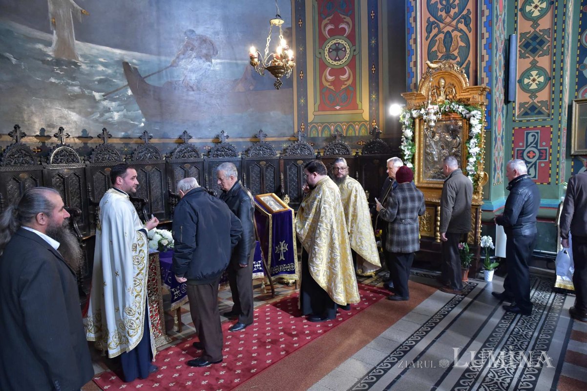 Odor duhovnicesc în Parohia „Sfântul Nicolae”-Vlădica din Bucureşti 235332