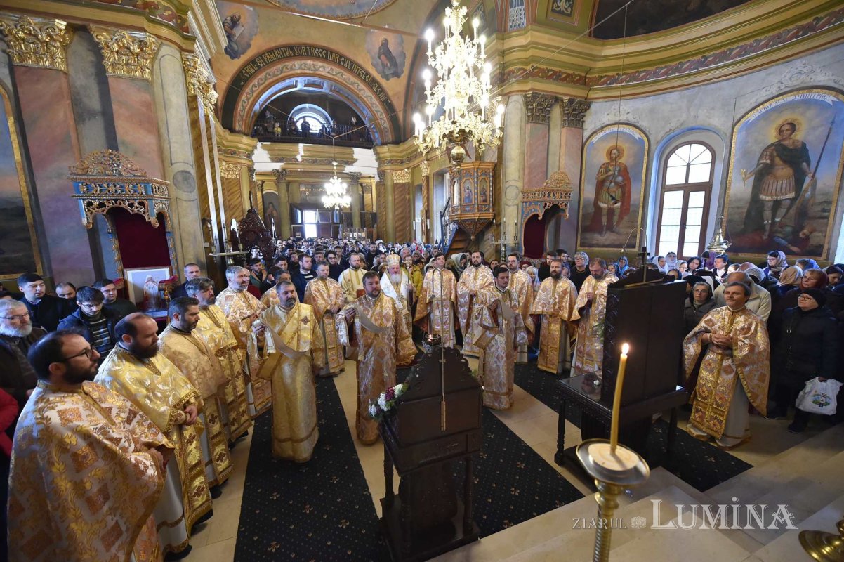 Zi de hram la paraclisul Facultății de Teologie „Justinian Patriarhul” 235288