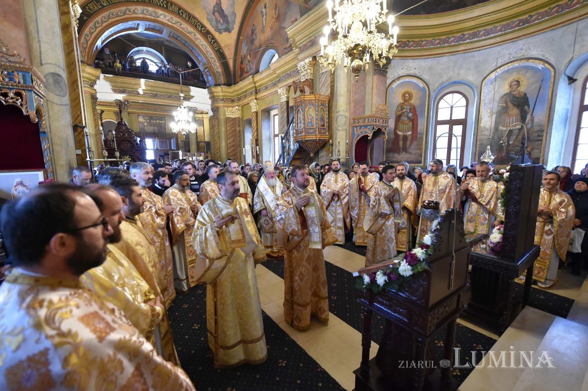 Zi de hram la paraclisul Facultății de Teologie „Justinian Patriarhul” 235290