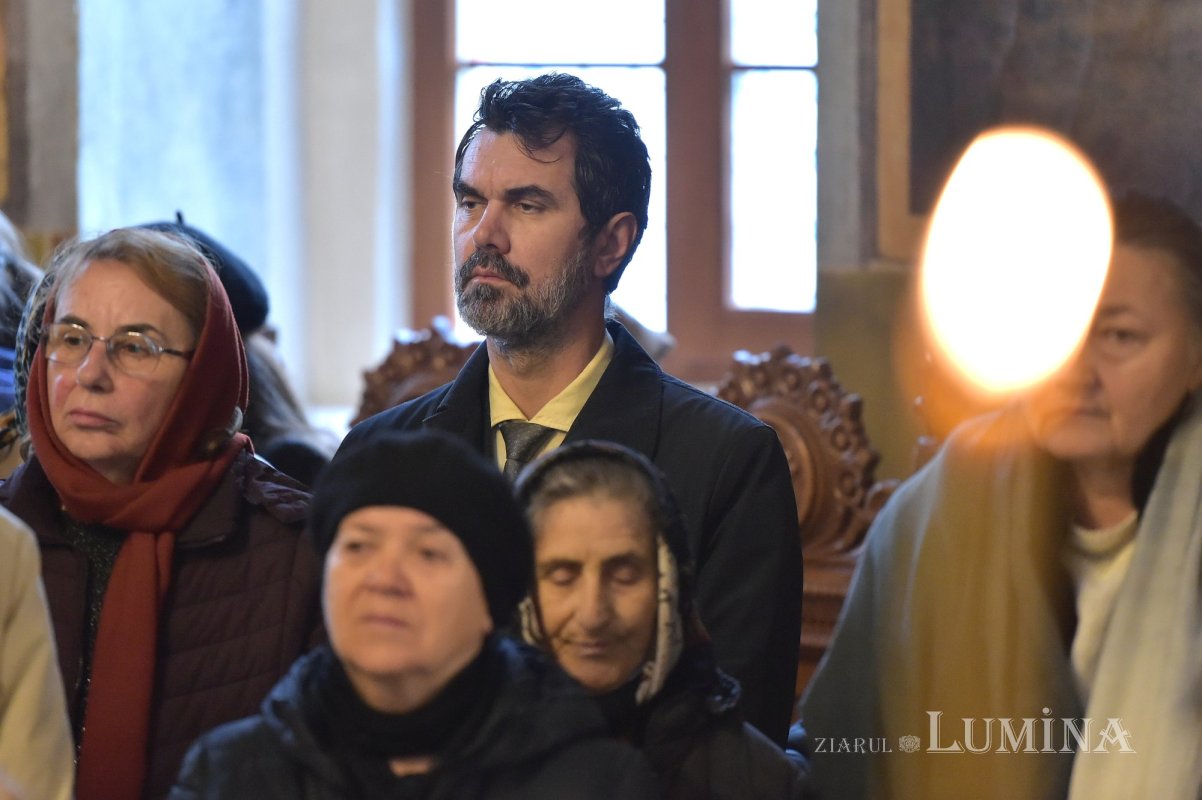 Zi de hram la paraclisul Facultății de Teologie „Justinian Patriarhul” 235293