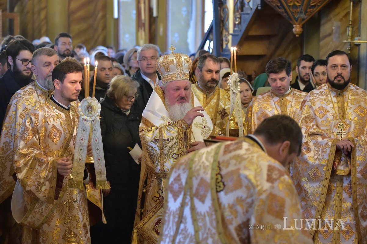 Zi de hram la paraclisul Facultății de Teologie „Justinian Patriarhul” 235302