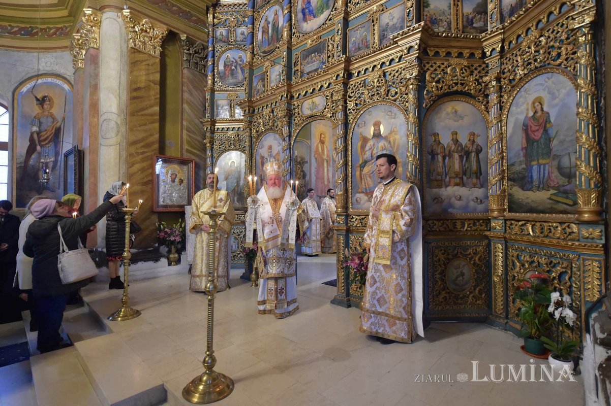 Zi de hram la paraclisul Facultății de Teologie „Justinian Patriarhul” 235308