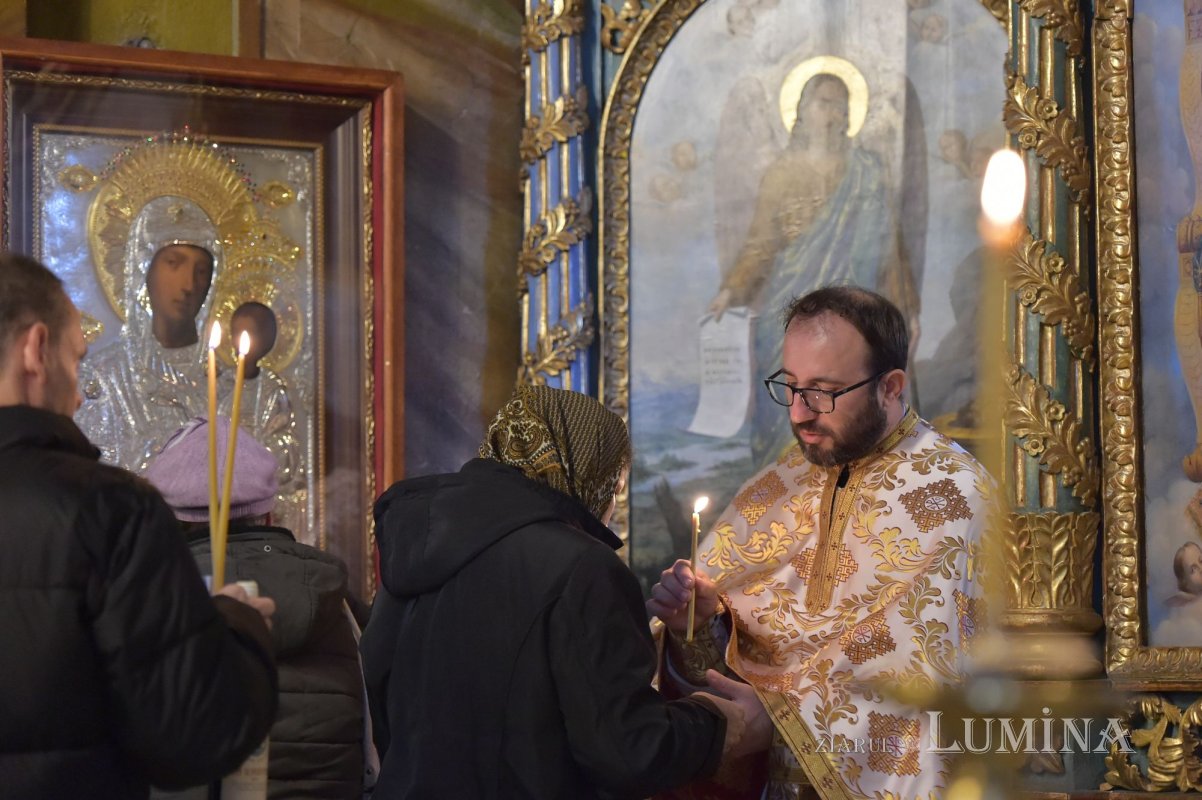 Zi de hram la paraclisul Facultății de Teologie „Justinian Patriarhul” 235309