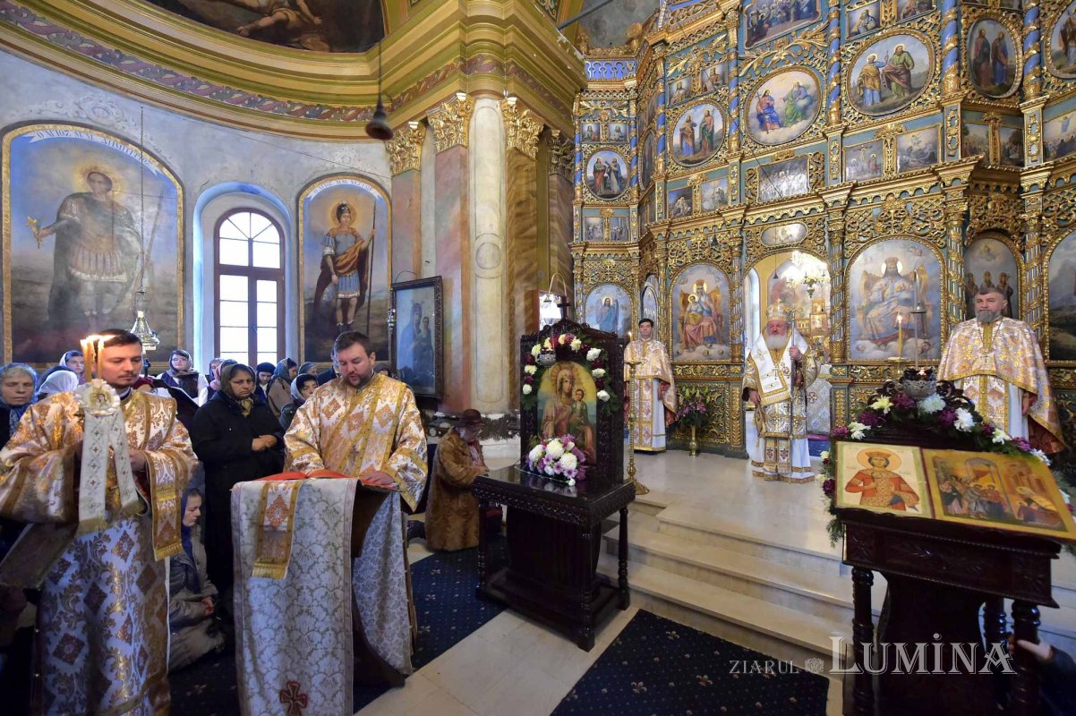 Zi de hram la paraclisul Facultății de Teologie „Justinian Patriarhul” 235312
