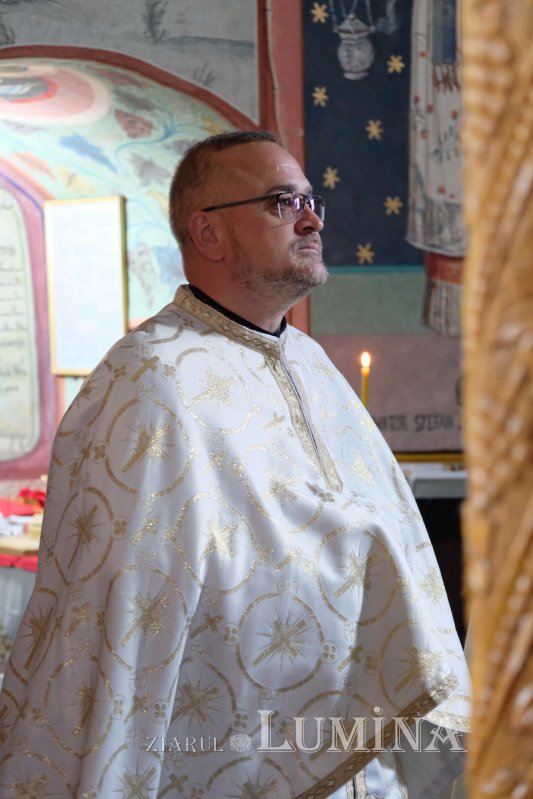 Binecuvântarea lucrărilor realizate la o parohie prahoveană 235400