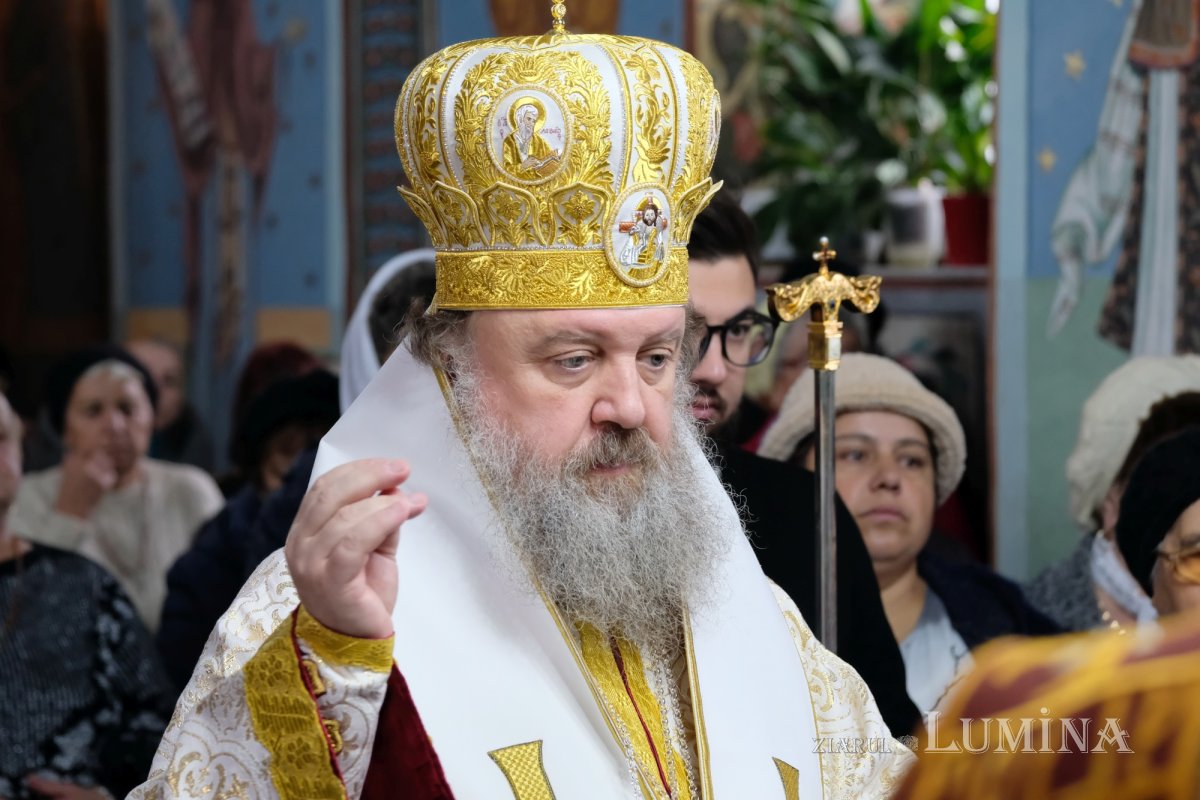 Binecuvântarea lucrărilor realizate la o parohie prahoveană 235401