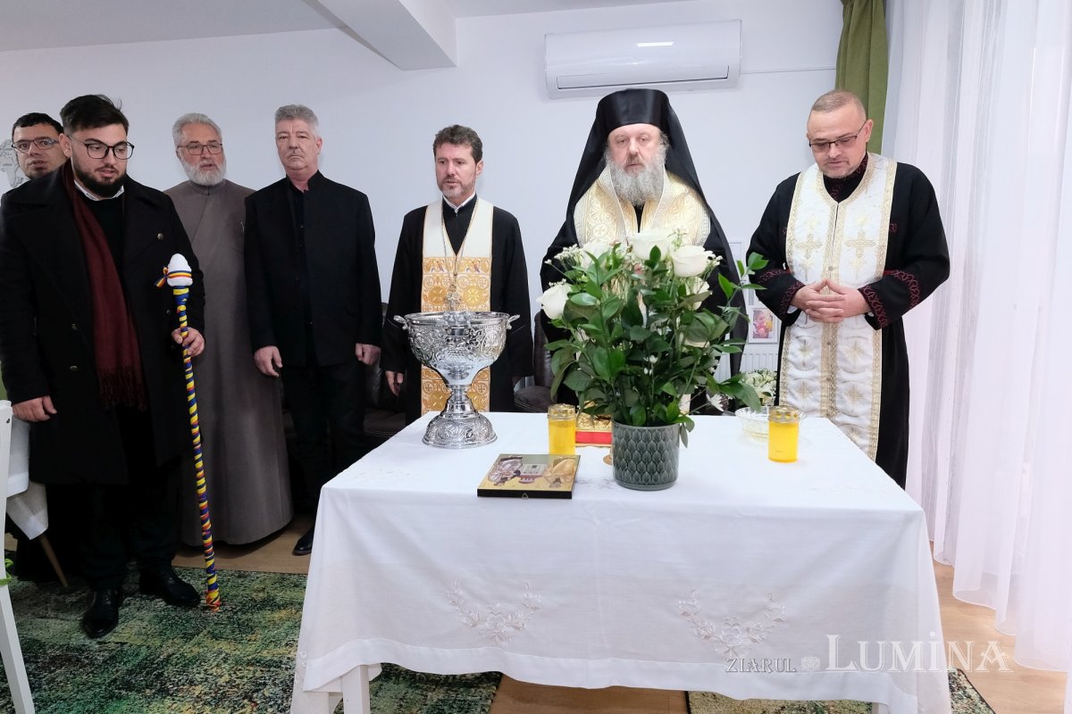 Binecuvântarea lucrărilor realizate la o parohie prahoveană 235419