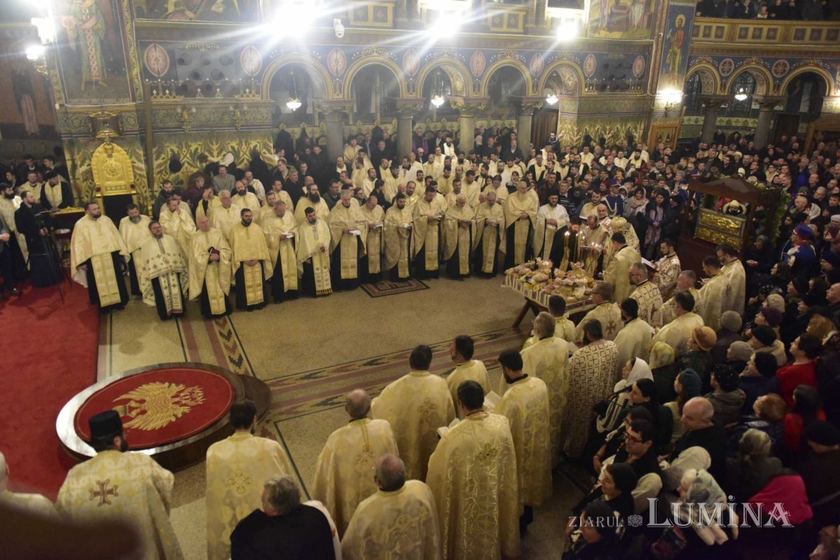 Sfântul Ierarh Andrei Şaguna prăznuit la Catedrala Mitropolitană din Sibiu 235838