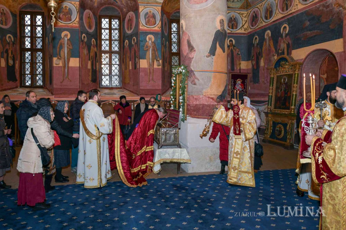 Sfântul Cuvios Gheorghe, sărbătorit la Mănăstirea Cernica 236005