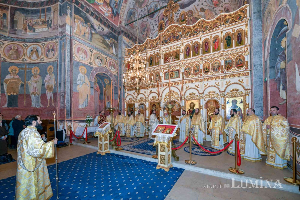 Sfântul Cuvios Gheorghe, sărbătorit la Mănăstirea Cernica 236019