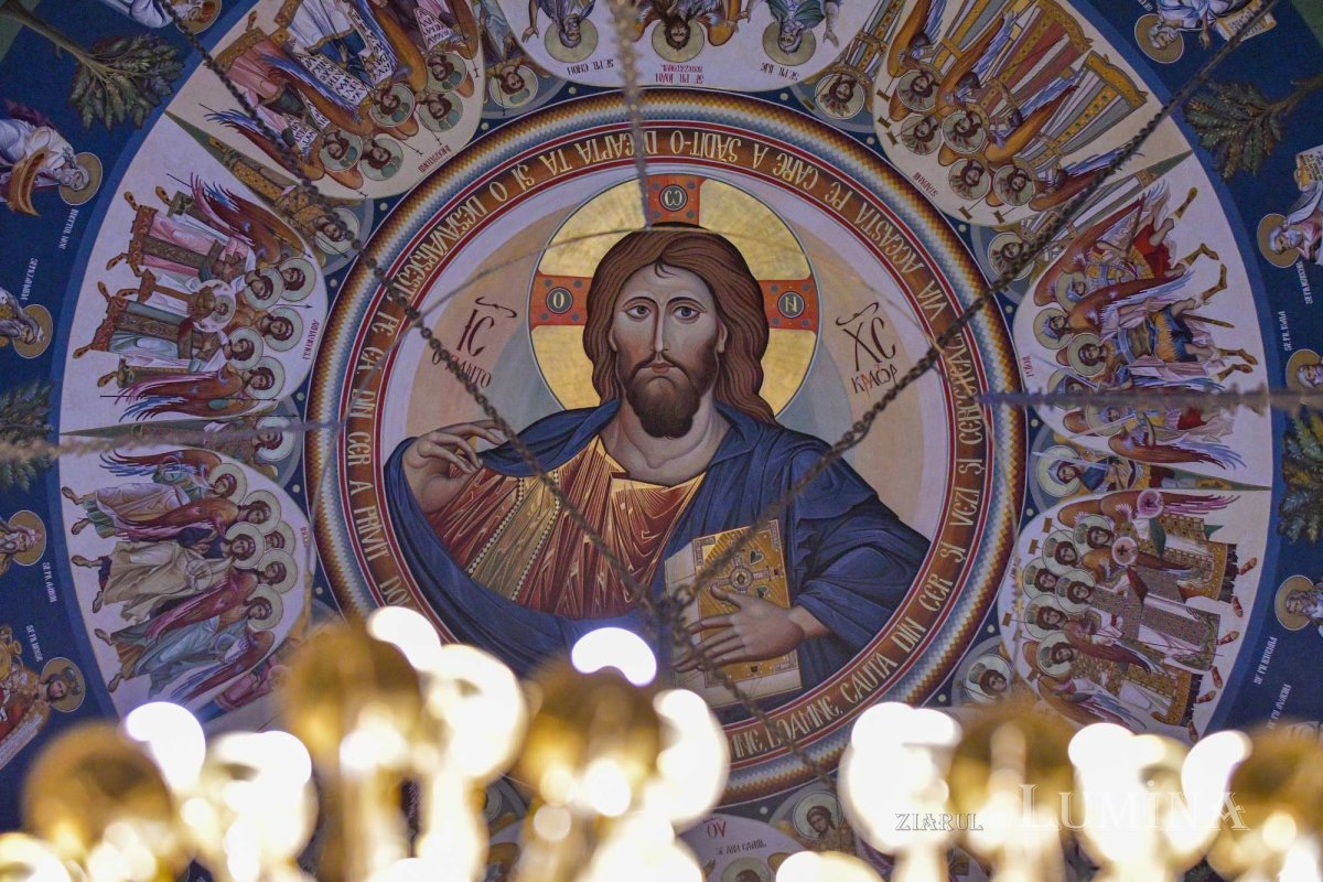 Rugăciune și pomenire la Parohia „Sfânta Vineri”- Drumul Taberei 236581