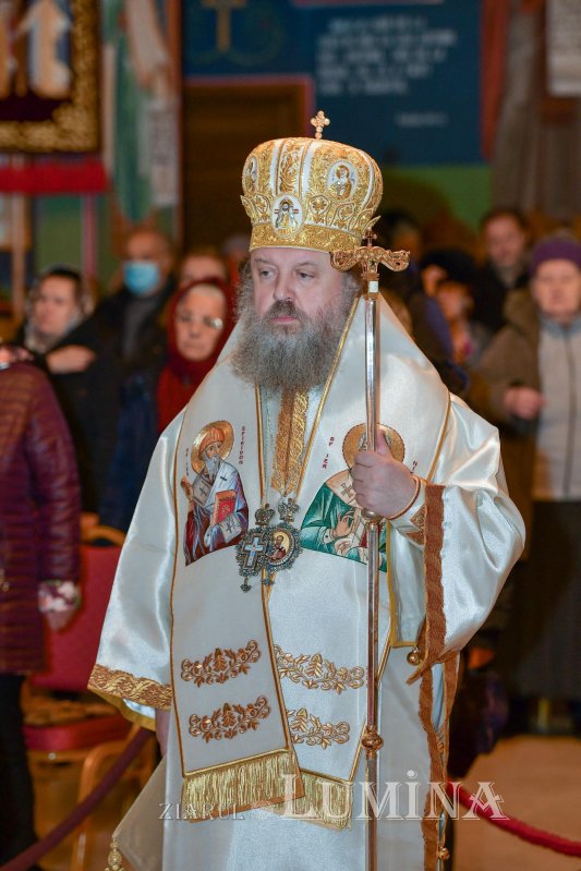 Rugăciune și pomenire la Parohia „Sfânta Vineri”- Drumul Taberei 236585