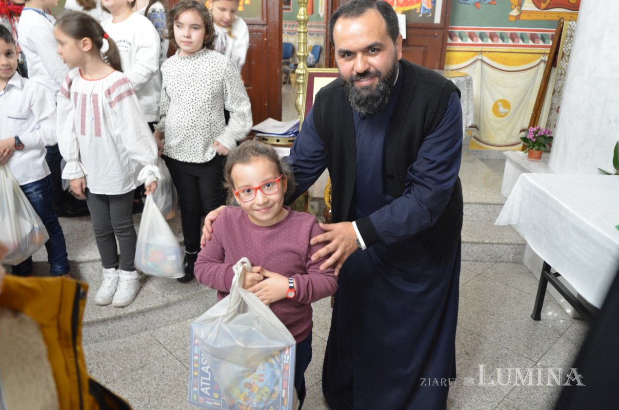 Sărbătoarea copiilor din Parohia Iancu Vechi‑Mătăsari 236635