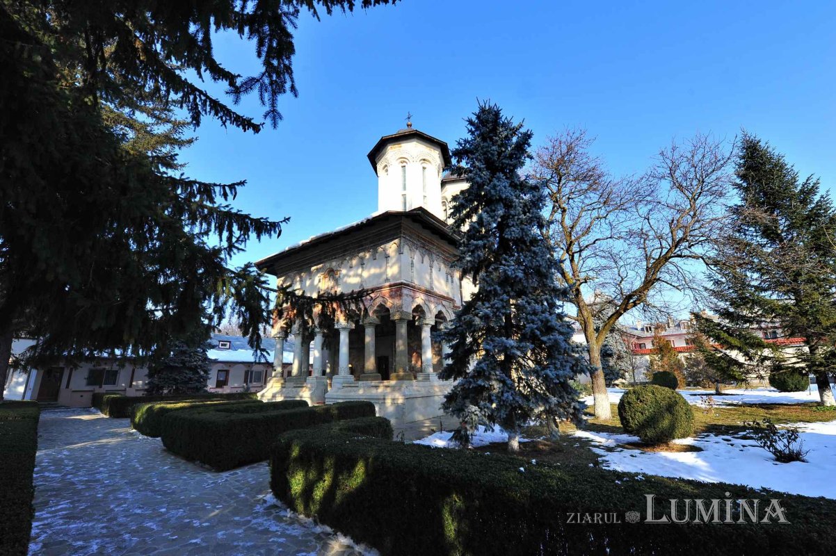 Sub protecția Sfântului Nicolae la Mănăstirea Sitaru 236447