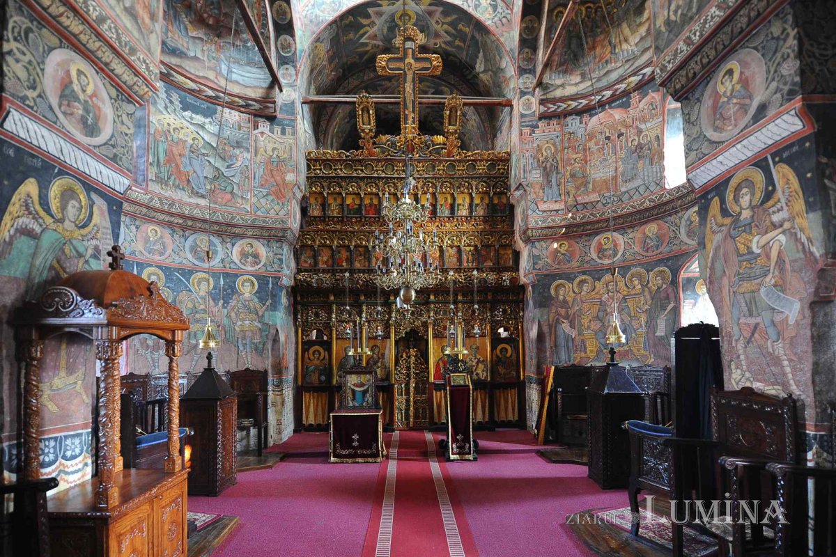 Sub protecția Sfântului Nicolae la Mănăstirea Sitaru 236448