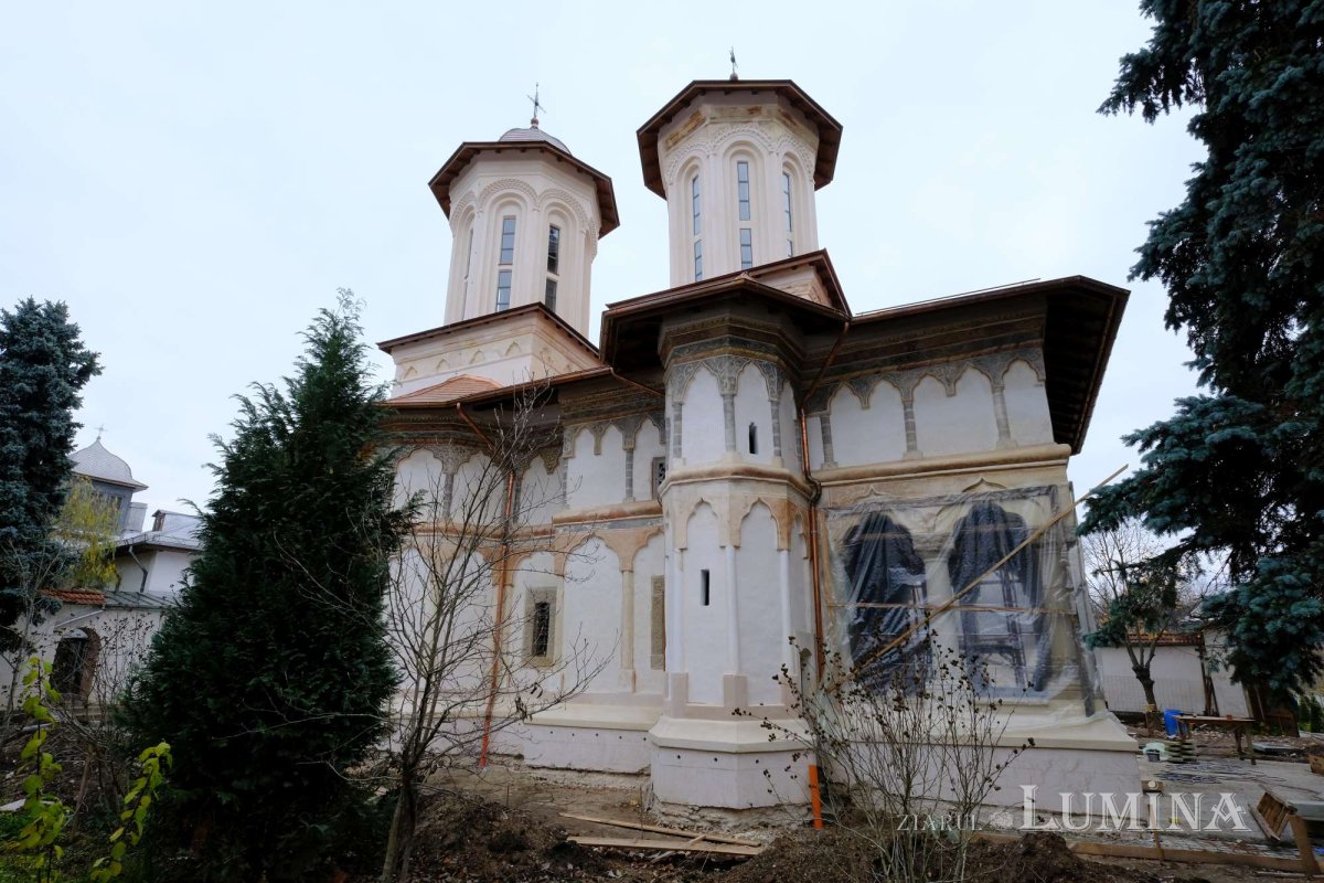 Sub protecția Sfântului Nicolae la Mănăstirea Sitaru 236457