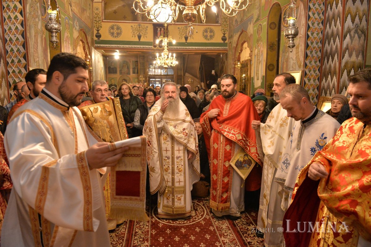 Sfânta Muceniță Filofteia cinstită la Parohia Oborul Vechi din Capitală 236767