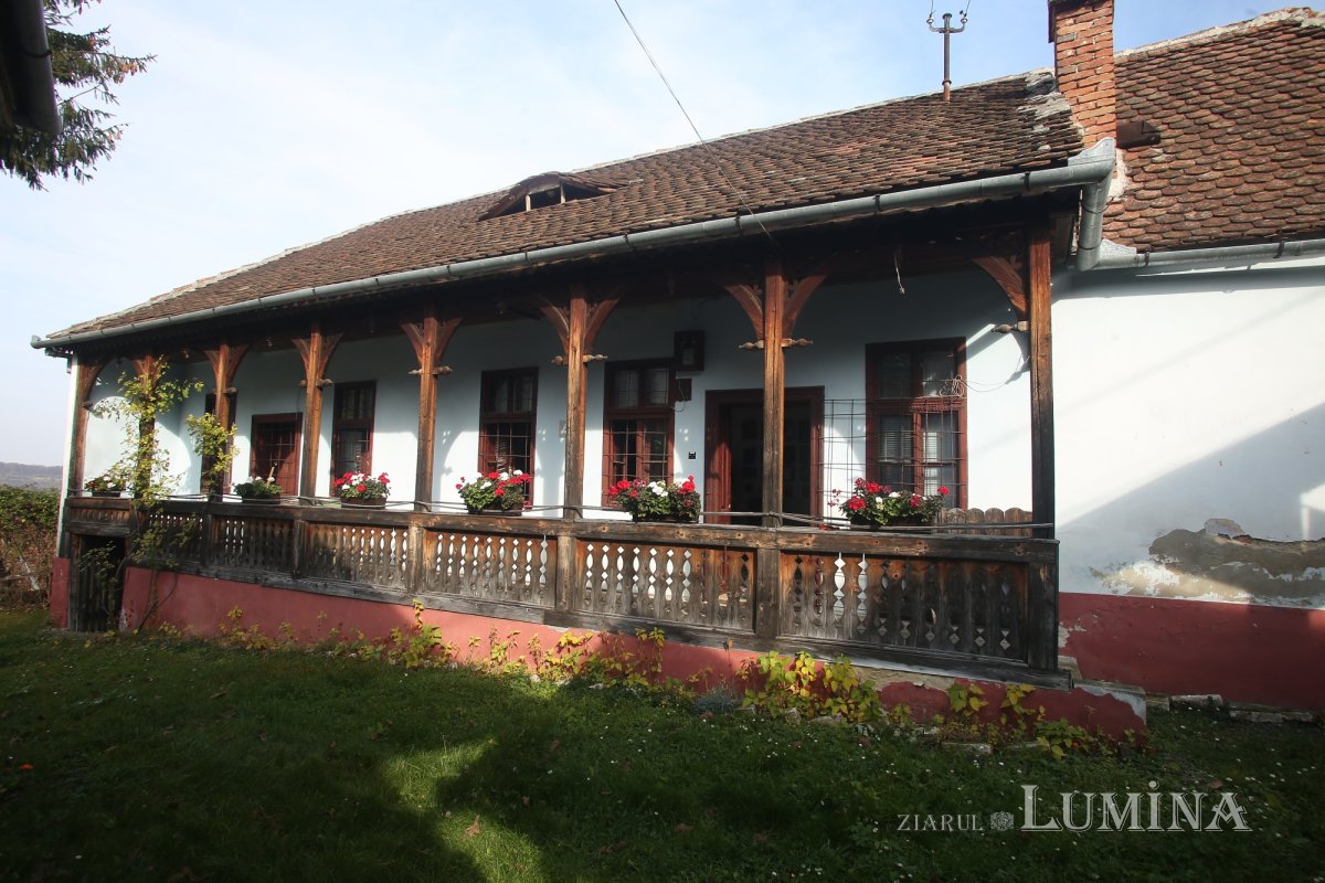 Darurile Sfântului Nicolae revărsate la Fântânele, Sibiu 236781