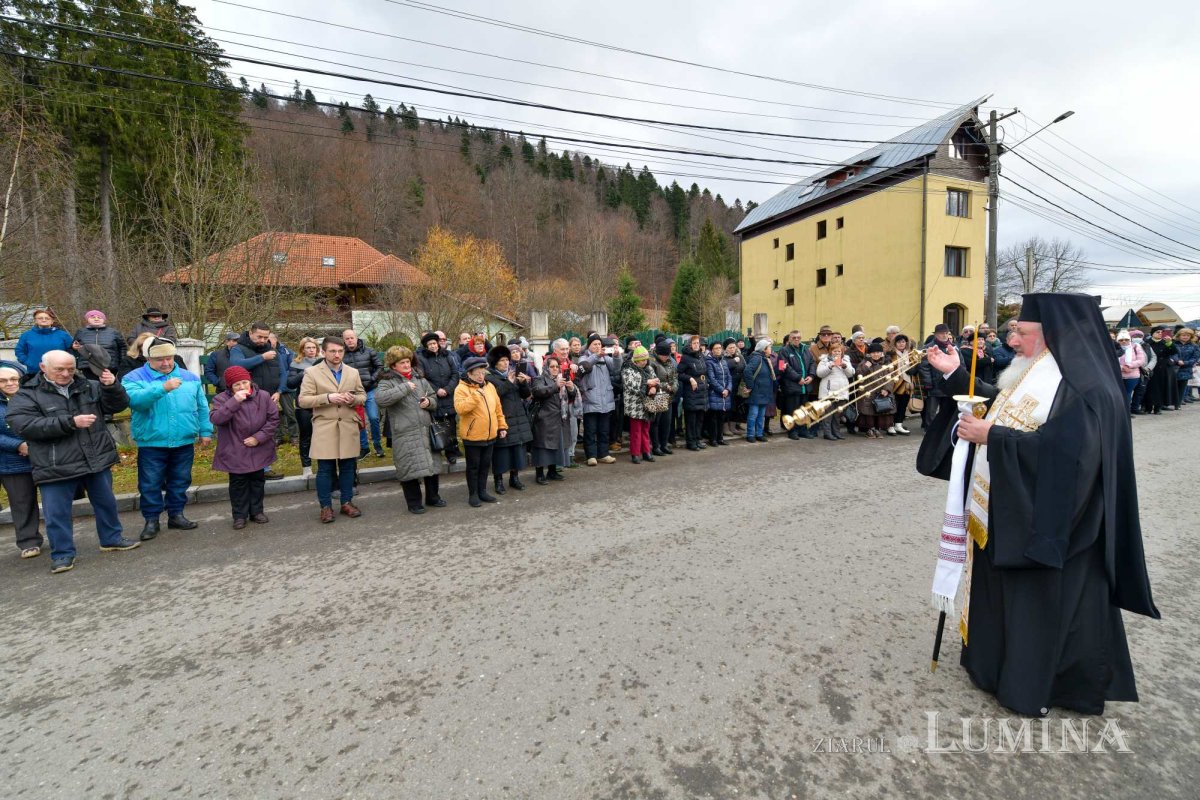 O nouă biserică va fi zidită în orașul Bușteni 236842
