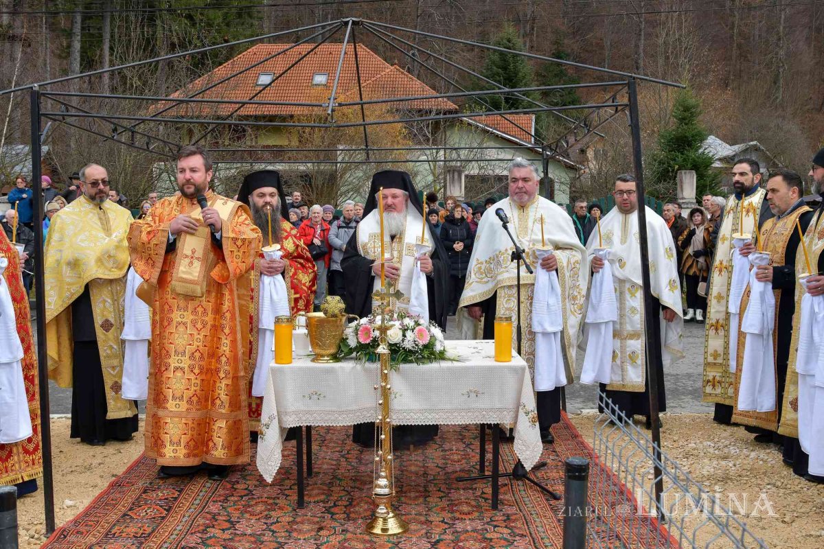 O nouă biserică va fi zidită în orașul Bușteni 236849