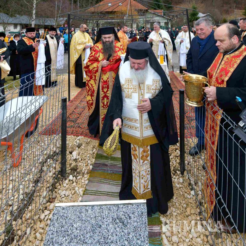 O nouă biserică va fi zidită în orașul Bușteni 236856