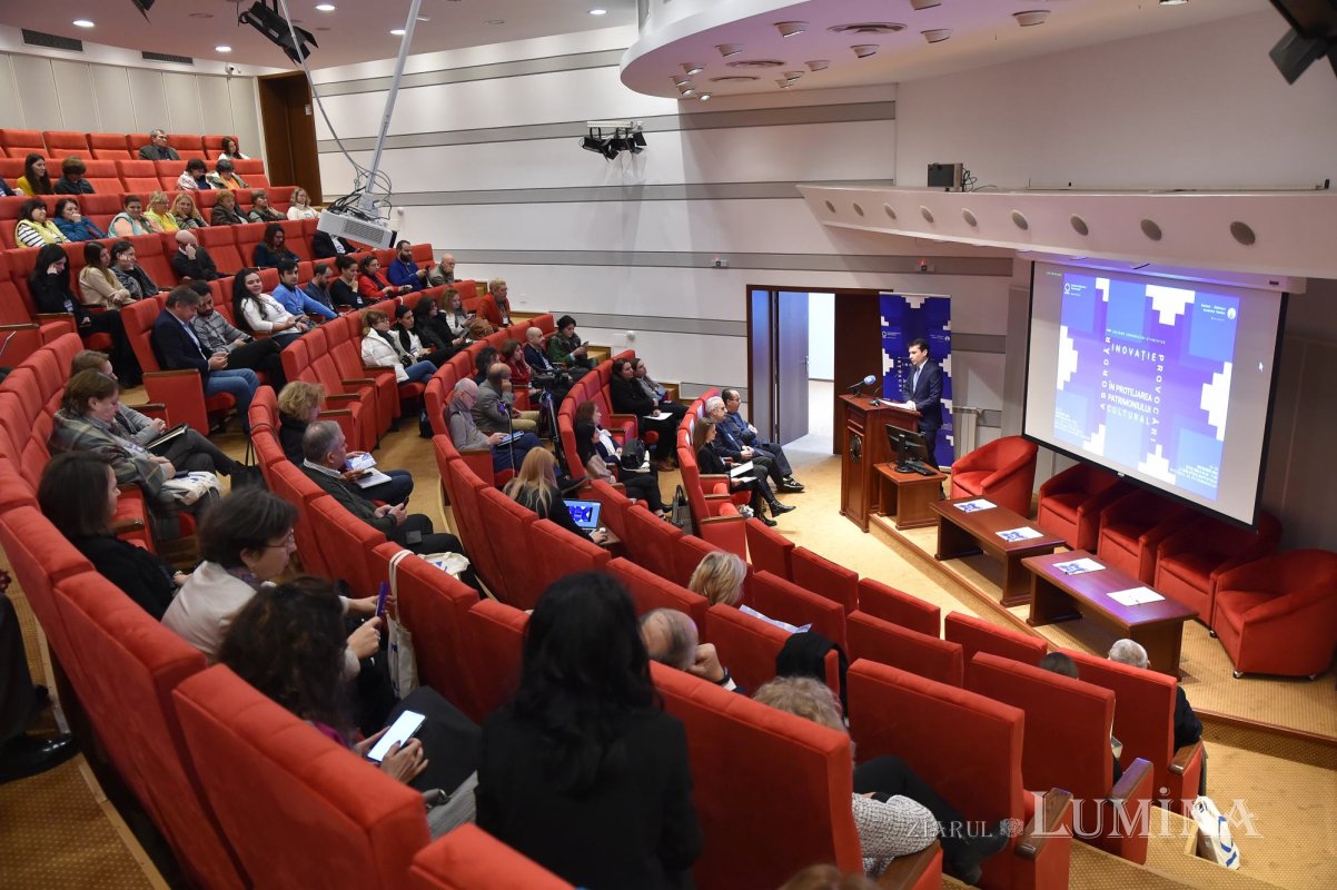 Sesiune de comunicări științifice dedicate patrimoniului național 237253