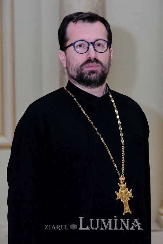 Cum se tipăresc în zilele noastre cărțile bisericești  237282