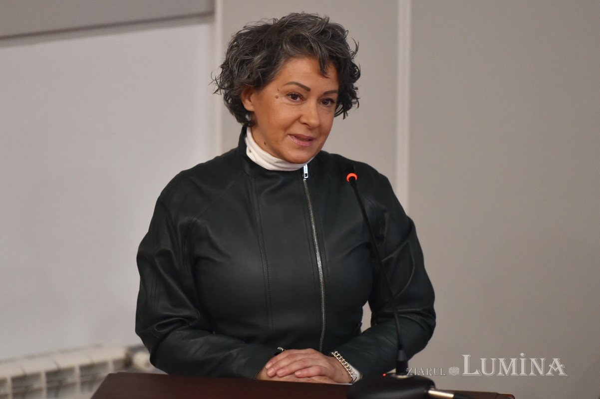 „Publicațiile periodice românești”, la al șaselea volum 237512