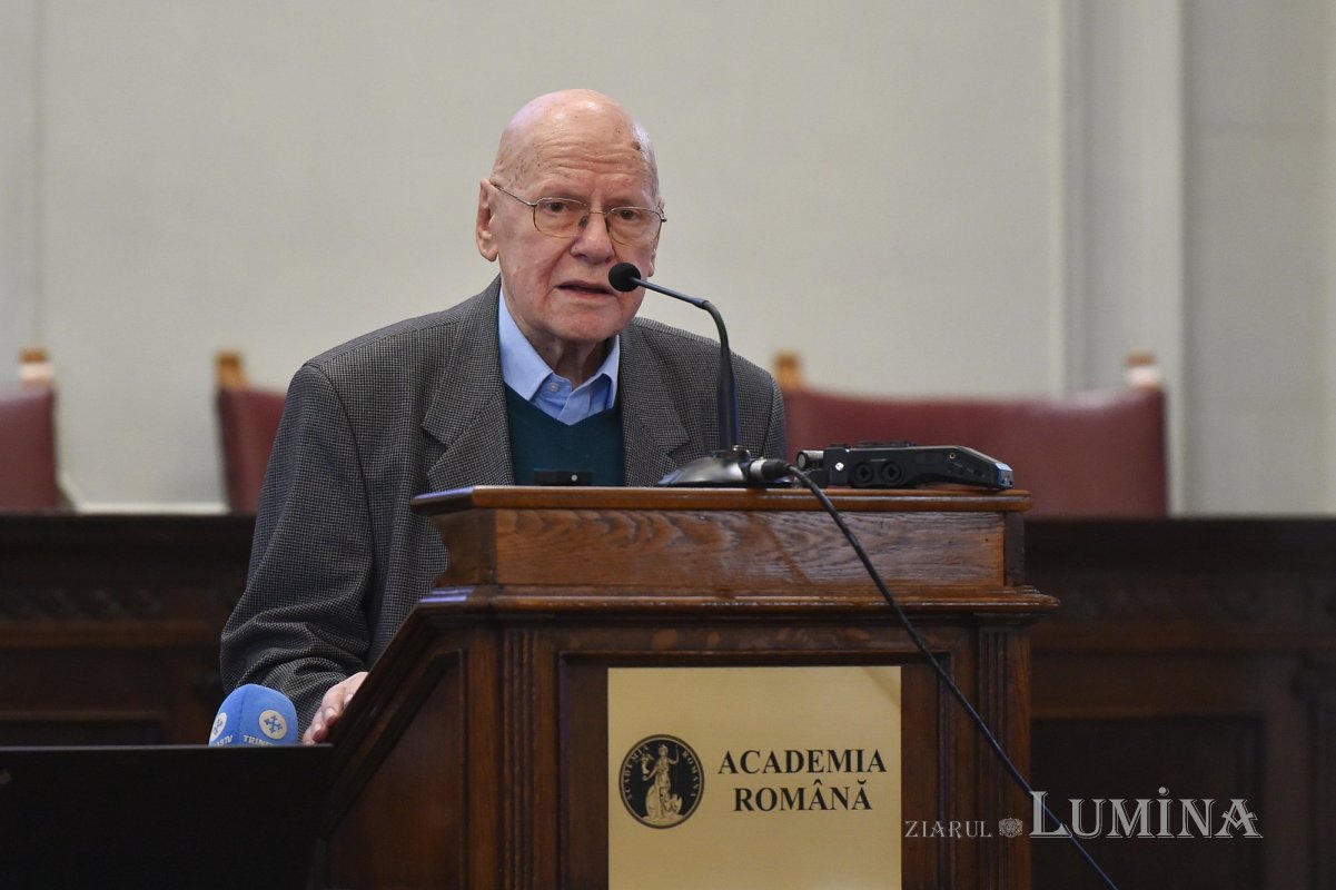 Românii continuă să aibă cea mai mare încredere în Biserică 237524