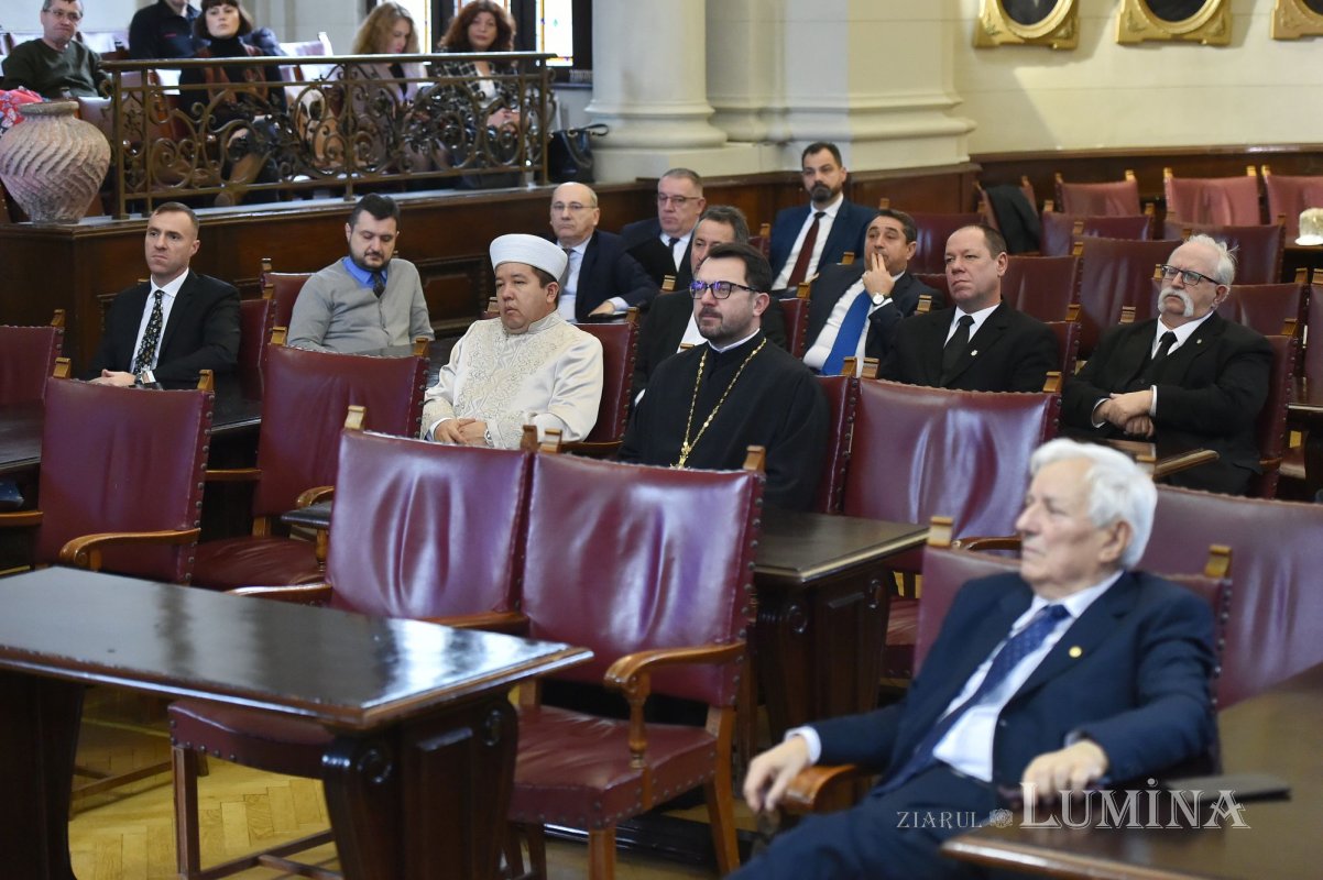 Românii continuă să aibă cea mai mare încredere în Biserică 237532