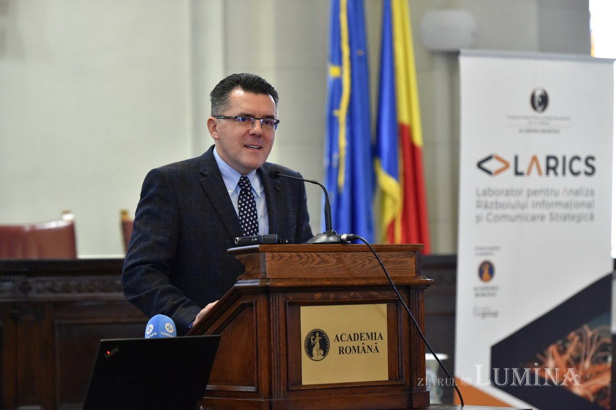 Românii continuă să aibă cea mai mare încredere în Biserică 237540