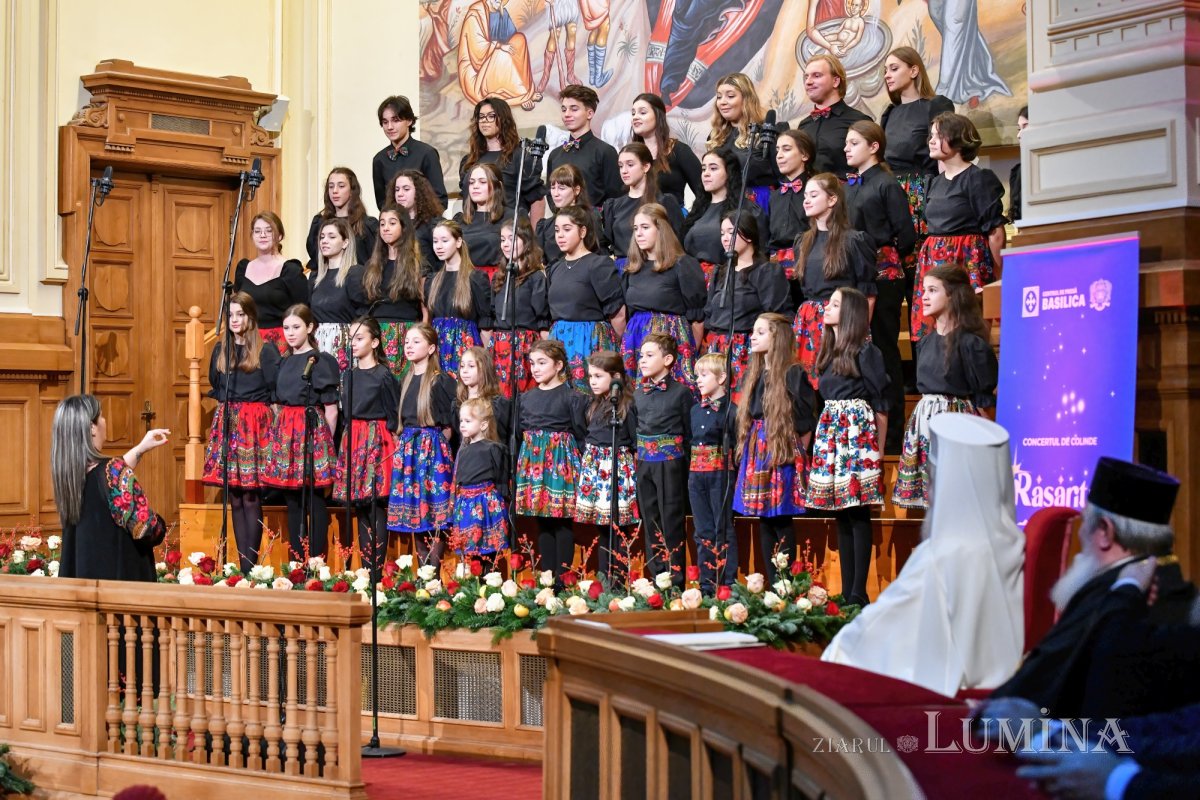 Concertul de colinde „Răsăritul cel de Sus” la Palatul Patriarhiei 237928