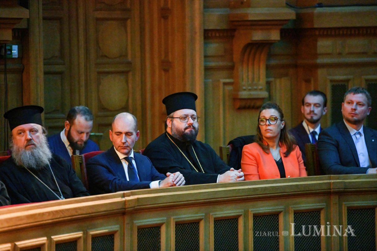 Concertul de colinde „Răsăritul cel de Sus” la Palatul Patriarhiei 237937