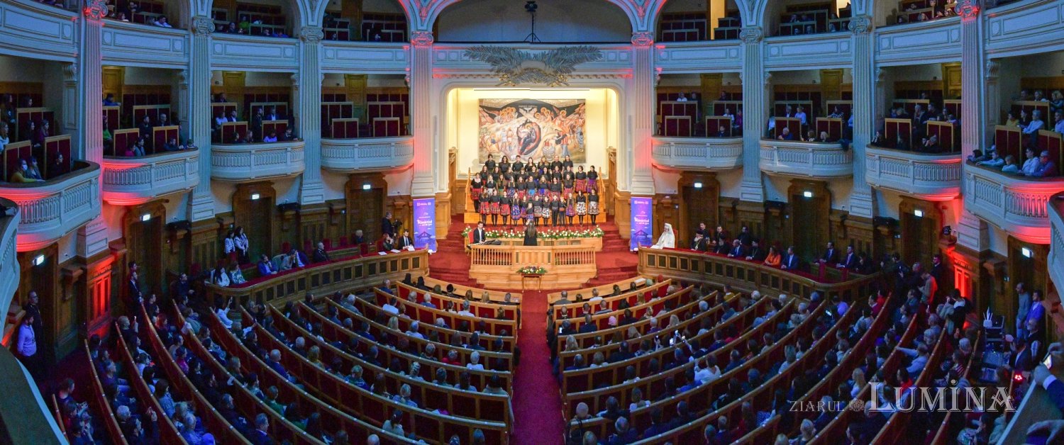 Concertul de colinde „Răsăritul cel de Sus” la Palatul Patriarhiei 237943