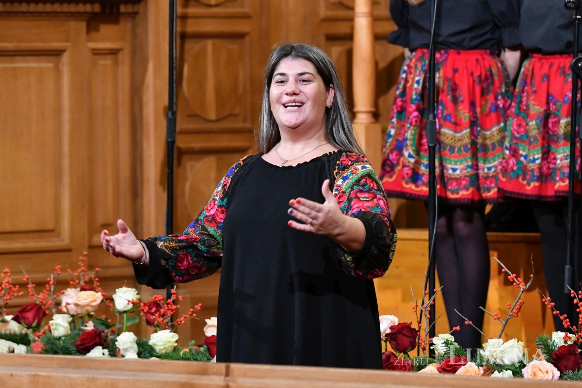 Concertul de colinde „Răsăritul cel de Sus” la Palatul Patriarhiei 237947