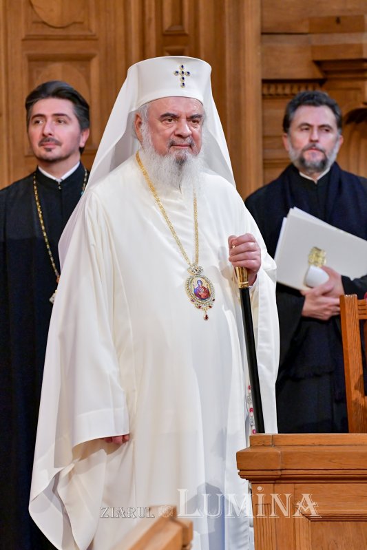 Concertul de colinde „Răsăritul cel de Sus” la Palatul Patriarhiei 237979