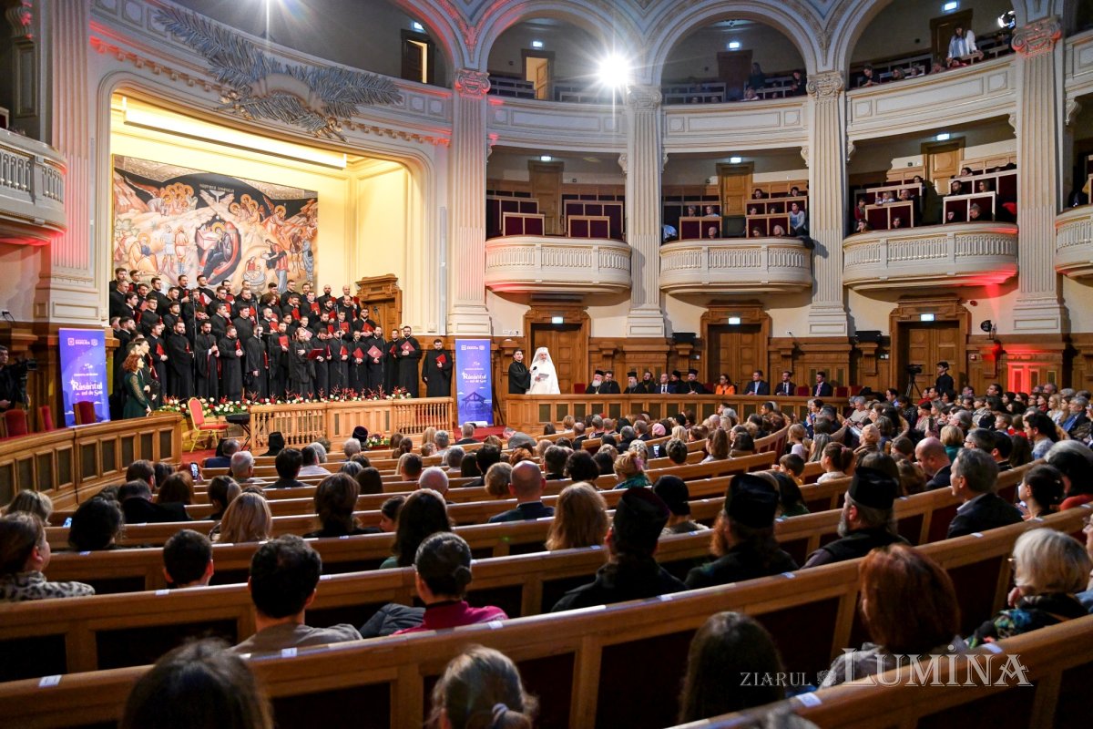 Concertul de colinde „Răsăritul cel de Sus” la Palatul Patriarhiei 237984