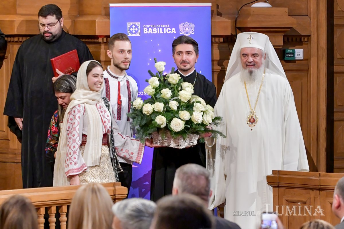 Concertul de colinde „Răsăritul cel de Sus” la Palatul Patriarhiei 237987